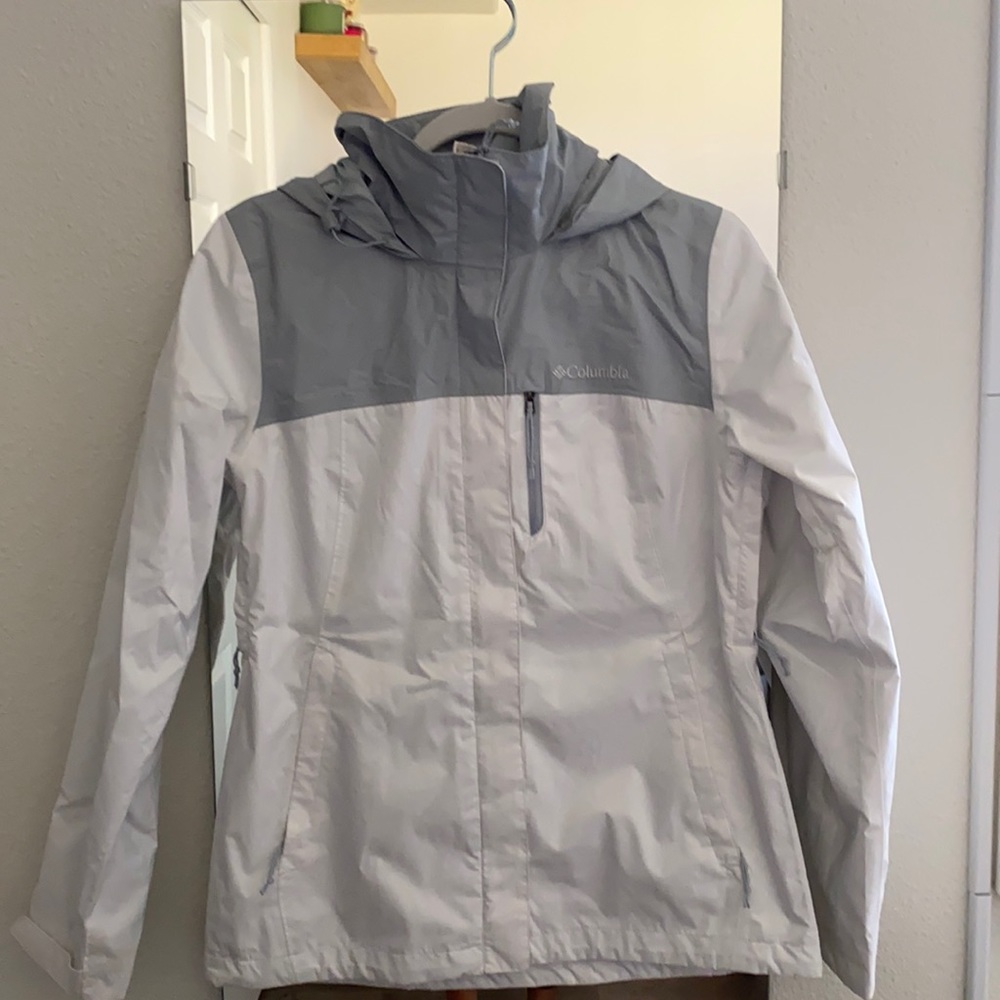 Columbia rain jacket